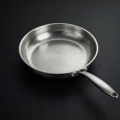 Gehamerde Titanium familieset: 4 pannen & keukengerei